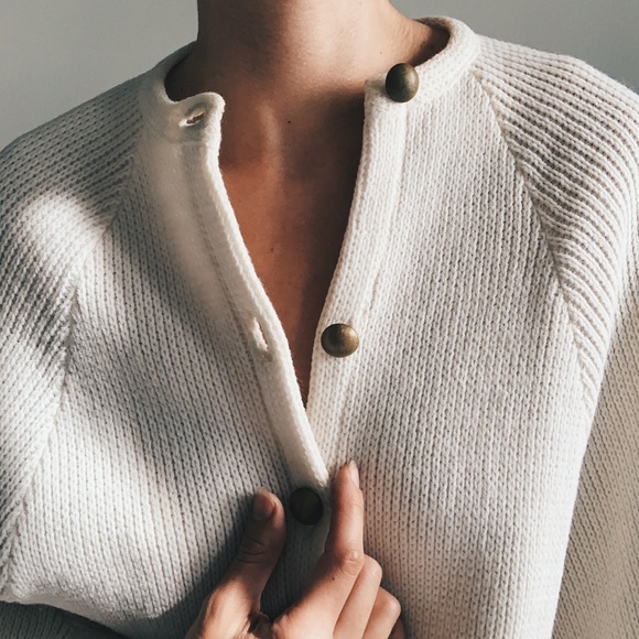 VINTAGE Knit Poncho Brass Hardware, Small - Picture 6 of 11